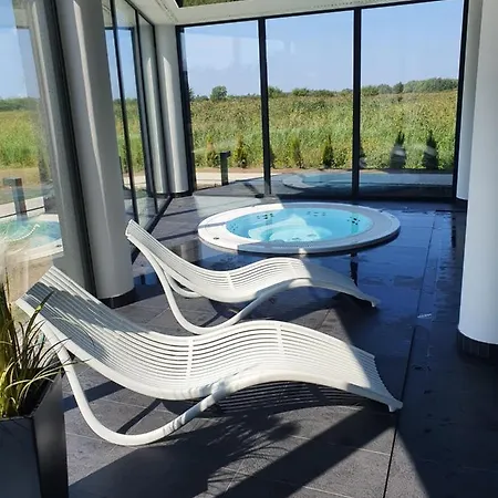 Westin House & Koralowa Apartment Kolobrzeg